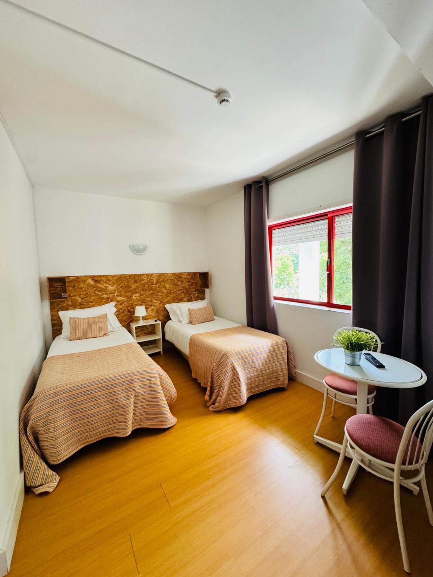Cristelo  Nature & Beach Guest Rooms, Aldeamento Turistico Do Camarido חדר תמונה
